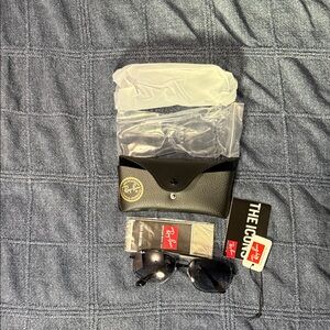 Ray-Ban Black Sunglasses & Holder